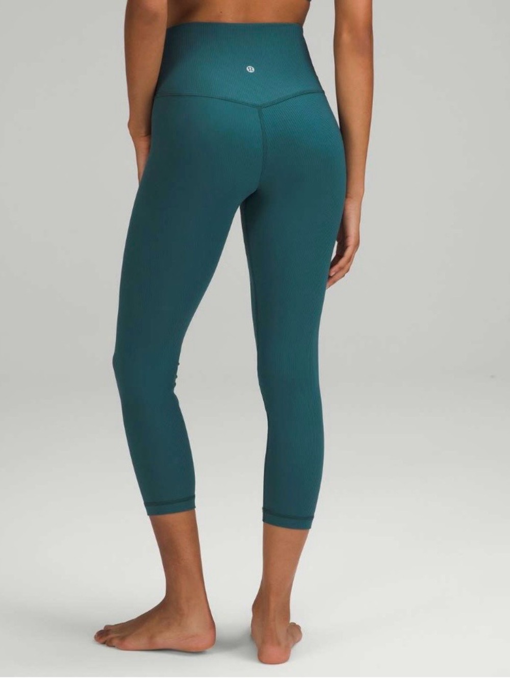 LULULEMON- Align Ribbed High-Rise Crop 23" Green Jasper Size 4